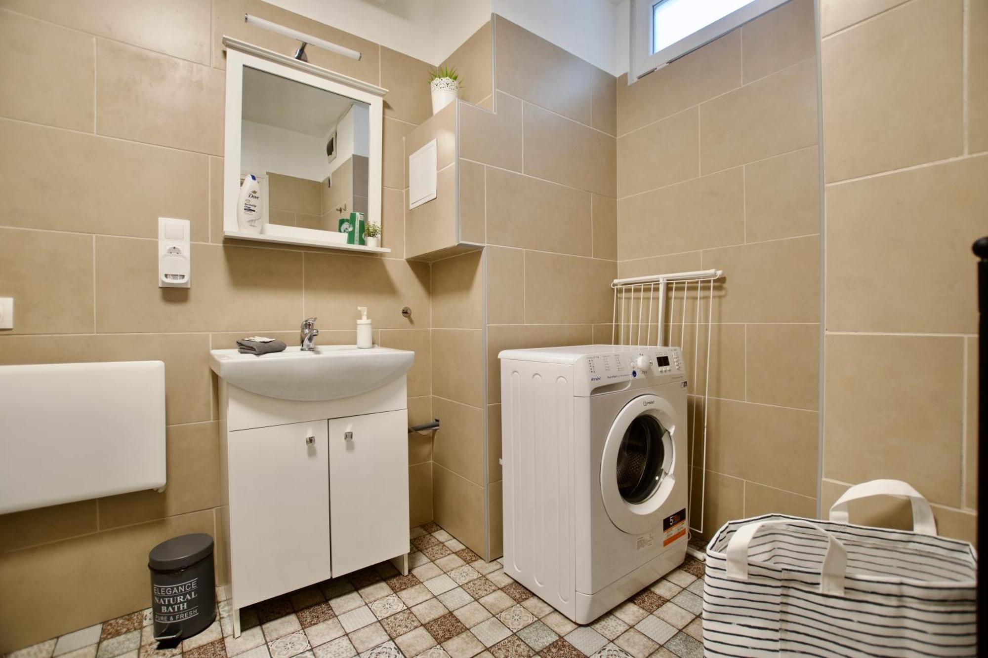 Studio Apartment By Hi5- Rozsa Street Budapešť Exteriér fotografie